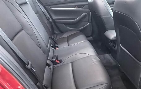 Mazda 3, 2022 год, 1 600 000 рублей, 9 фотография