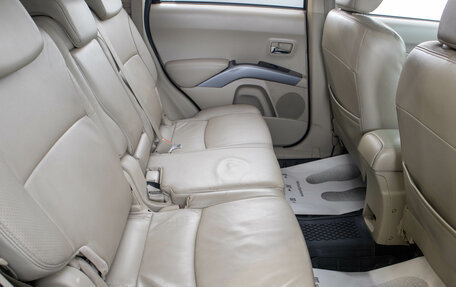 Mitsubishi Outlander III рестайлинг 3, 2008 год, 1 399 000 рублей, 28 фотография