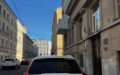 Volvo XC60 II, 2023 год, 4 200 000 рублей, 3 фотография