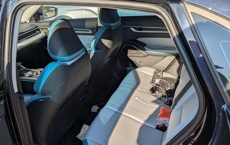 Geely Emgrand, 2023 год, 1 700 000 рублей, 5 фотография