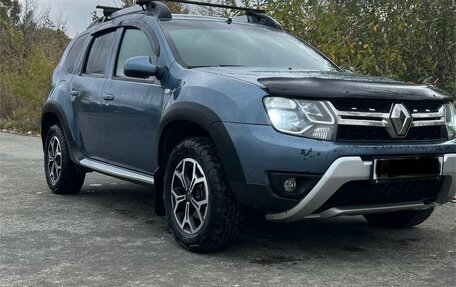 Renault Duster I рестайлинг, 2017 год, 1 100 000 рублей, 2 фотография