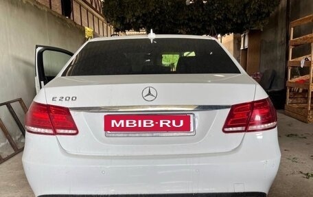 Mercedes-Benz E-Класс, 2013 год, 1 300 000 рублей, 8 фотография