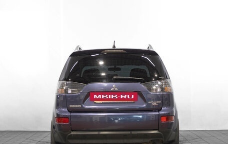 Mitsubishi Outlander III рестайлинг 3, 2008 год, 1 249 000 рублей, 6 фотография