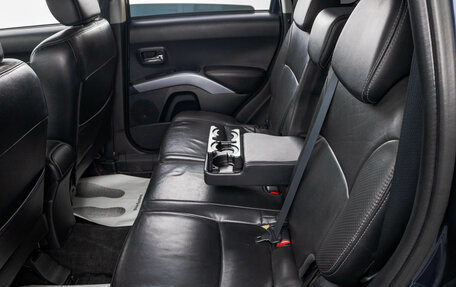 Mitsubishi Outlander III рестайлинг 3, 2008 год, 1 249 000 рублей, 29 фотография