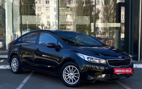 KIA Cerato III, 2017 год, 900 000 рублей, 3 фотография