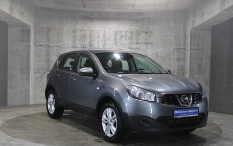 Nissan Qashqai, 2011 год, 895 000 рублей, 3 фотография