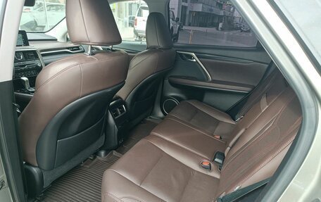 Lexus RX IV рестайлинг, 2021 год, 5 650 000 рублей, 13 фотография