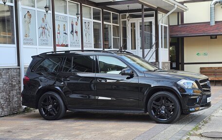 Mercedes-Benz GL-Класс, 2013 год, 2 800 000 рублей, 9 фотография