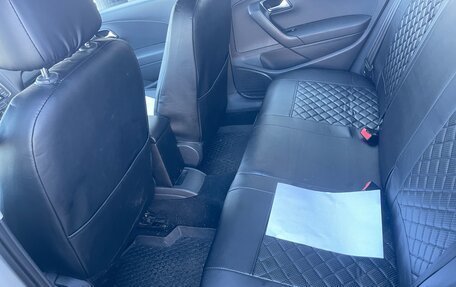Volkswagen Polo VI (EU Market), 2011 год, 550 000 рублей, 7 фотография