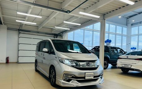 Honda Stepwgn IV, 2016 год, 2 479 000 рублей, 8 фотография