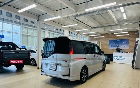 Honda Stepwgn IV, 2016 год, 2 479 000 рублей, 6 фотография