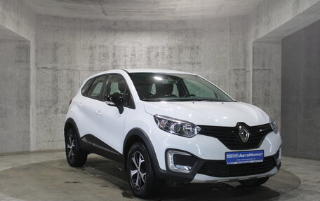 Renault Kaptur I рестайлинг, 2018 год, 1 322 000 рублей, 3 фотография