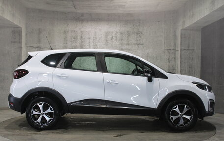 Renault Kaptur I рестайлинг, 2018 год, 1 322 000 рублей, 9 фотография