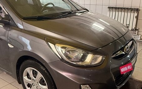 Hyundai Solaris II рестайлинг, 2011 год, 620 000 рублей, 7 фотография