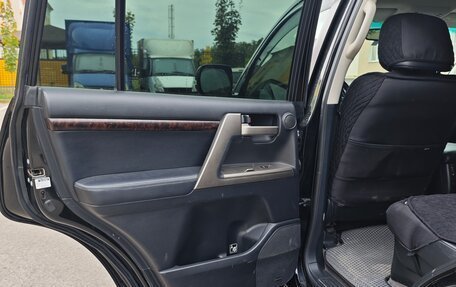 Toyota Land Cruiser 200, 2011 год, 3 600 000 рублей, 8 фотография