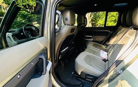 Land Rover Defender II, 2020 год, 7 800 000 рублей, 6 фотография