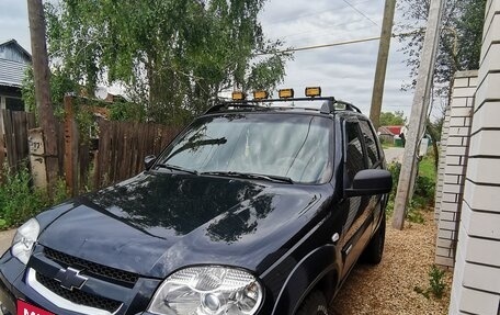 Chevrolet Niva I рестайлинг, 2012 год, 580 000 рублей, 2 фотография
