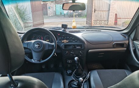 Chevrolet Niva I рестайлинг, 2012 год, 580 000 рублей, 6 фотография
