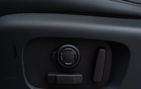 Land Rover Range Rover Evoque II, 2024 год, 7 399 500 рублей, 27 фотография