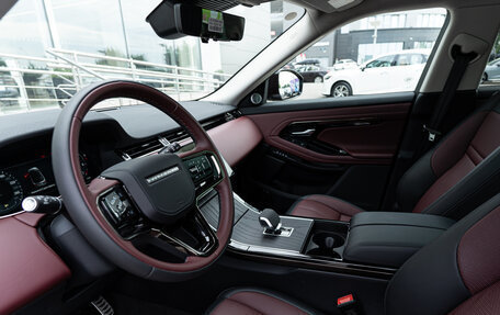 Land Rover Range Rover Evoque II, 2024 год, 7 399 500 рублей, 37 фотография