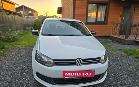 Volkswagen Polo VI (EU Market), 2013 год, 1 000 000 рублей, 2 фотография