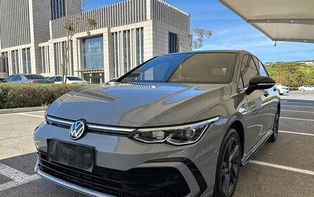 Volkswagen Golf VIII, 2022 год, 2 021 000 рублей, 3 фотография