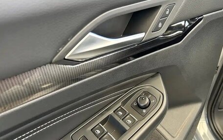 Volkswagen Golf VIII, 2022 год, 2 021 000 рублей, 12 фотография