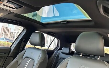 Volkswagen Golf VIII, 2022 год, 2 021 000 рублей, 16 фотография