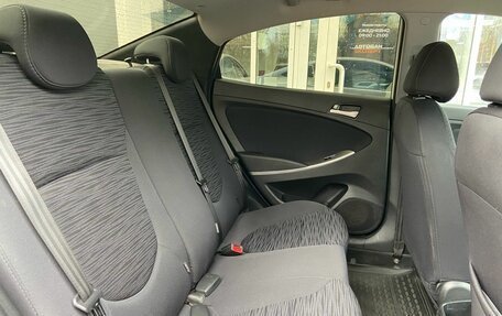 Hyundai Solaris II рестайлинг, 2015 год, 999 000 рублей, 9 фотография