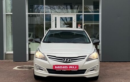Hyundai Solaris II рестайлинг, 2015 год, 999 000 рублей, 3 фотография