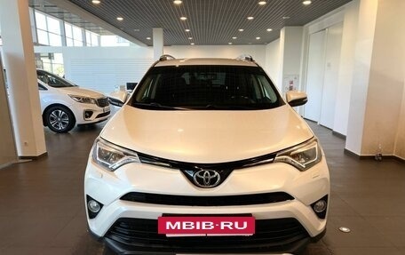 Toyota RAV4, 2019 год, 2 410 000 рублей, 7 фотография