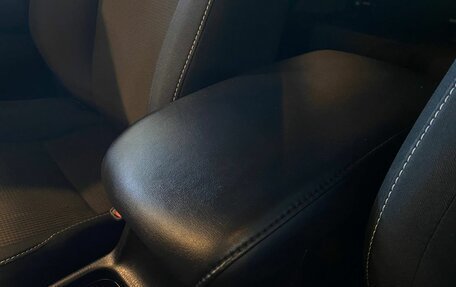 Toyota RAV4, 2019 год, 2 410 000 рублей, 30 фотография