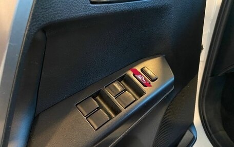 Toyota RAV4, 2019 год, 2 410 000 рублей, 20 фотография