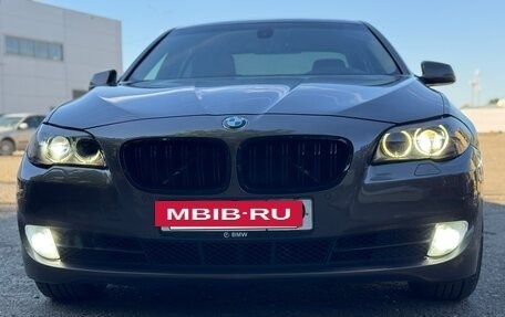 BMW 5 серия, 2012 год, 1 900 000 рублей, 16 фотография