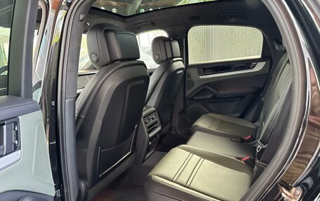 Porsche Cayenne III, 2025 год, 18 950 000 рублей, 10 фотография