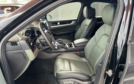 Porsche Cayenne III, 2025 год, 18 950 000 рублей, 7 фотография