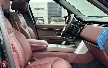 Land Rover Range Rover IV рестайлинг, 2025 год, 30 700 000 рублей, 8 фотография