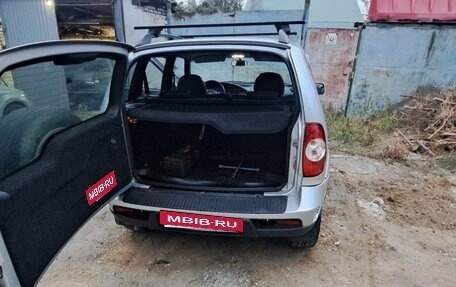 Chevrolet Niva I рестайлинг, 2010 год, 555 000 рублей, 11 фотография