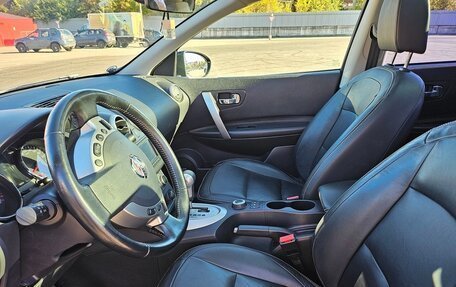 Nissan Qashqai, 2011 год, 1 090 000 рублей, 21 фотография