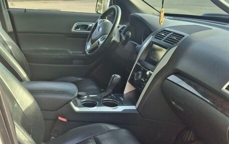 Ford Explorer VI, 2012 год, 1 600 000 рублей, 6 фотография