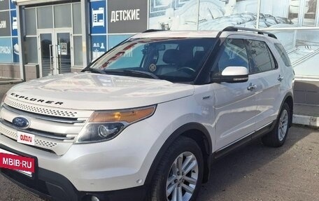 Ford Explorer VI, 2012 год, 1 600 000 рублей, 2 фотография