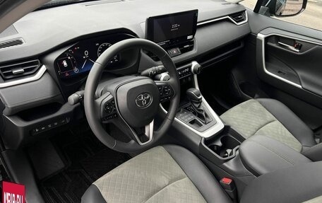 Toyota RAV4, 2025 год, 4 090 000 рублей, 7 фотография