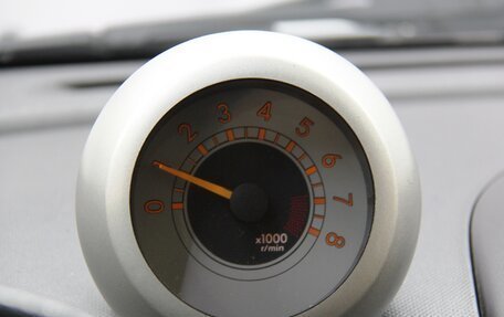Daihatsu Sirion, 2004 год, 248 000 рублей, 16 фотография