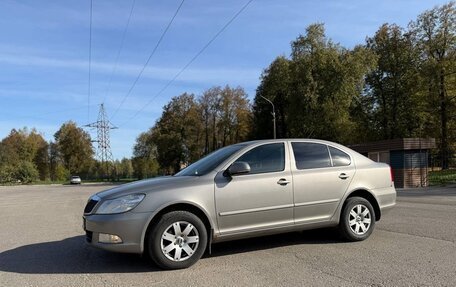 Skoda Octavia, 2010 год, 750 000 рублей, 2 фотография