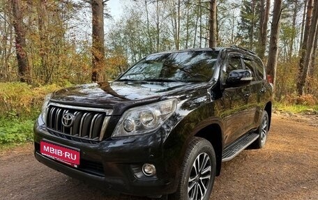 Toyota Land Cruiser Prado 150 рестайлинг 2, 2013 год, 2 900 000 рублей, 1 фотография