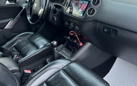 Volkswagen Tiguan I, 2008 год, 1 000 000 рублей, 4 фотография