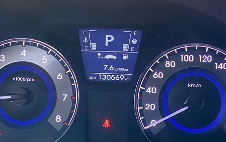 Hyundai Solaris II рестайлинг, 2013 год, 900 000 рублей, 9 фотография
