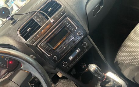 Volkswagen Polo VI (EU Market), 2011 год, 825 000 рублей, 20 фотография
