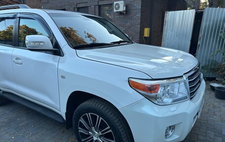 Toyota Land Cruiser 200, 2010 год, 3 250 000 рублей, 7 фотография
