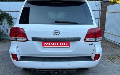Toyota Land Cruiser 200, 2010 год, 3 250 000 рублей, 9 фотография